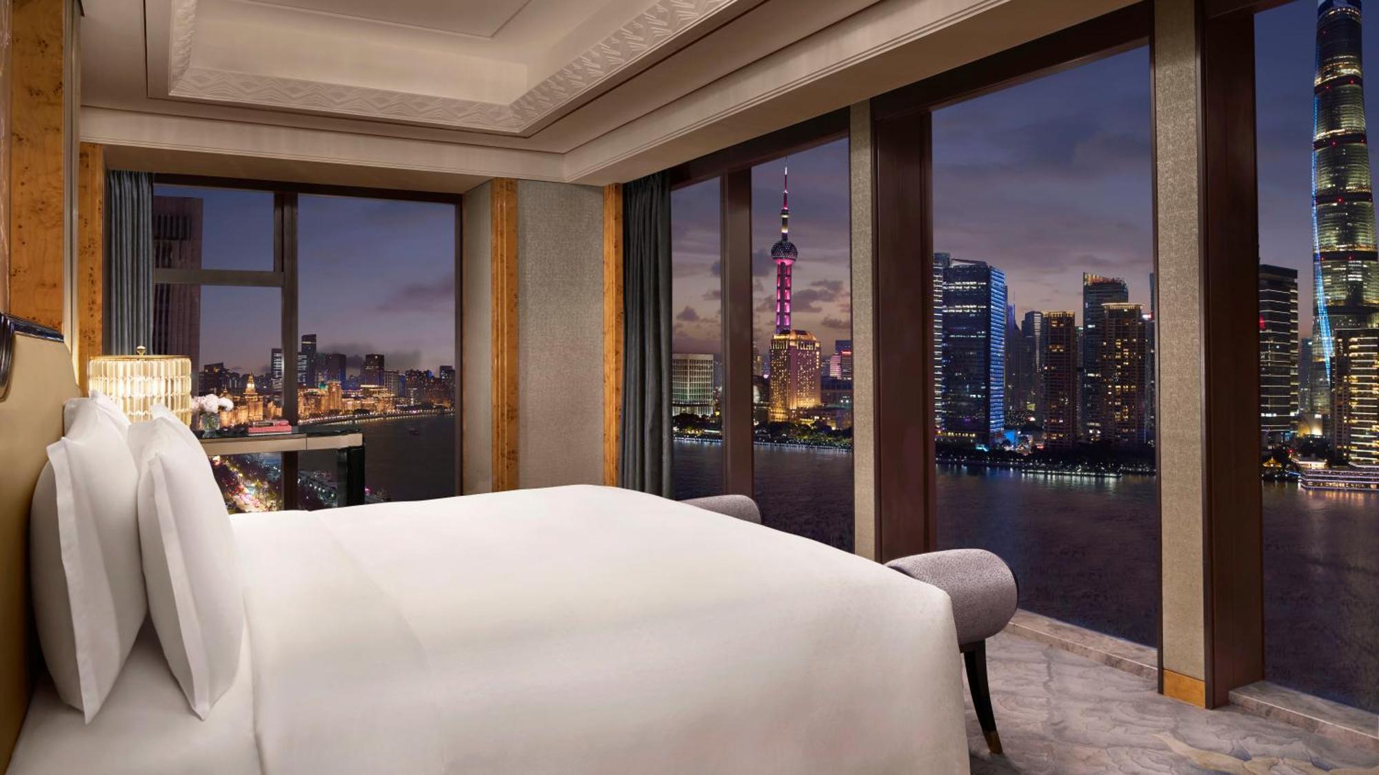 The St. Regis On The Bund, Шанхай Экстерьер фото